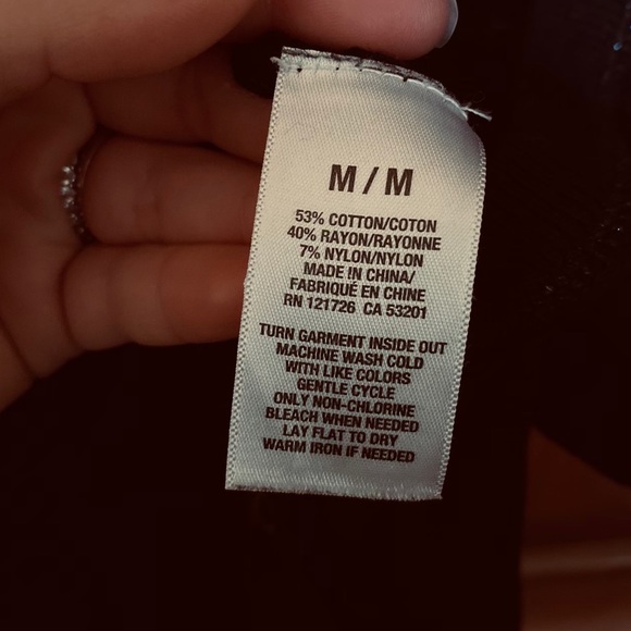 ❌ SOLD ❌ Black Aeropostale Cardigan - Picture 4 of 6